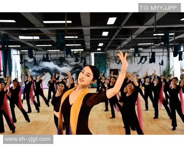 赵强专访：从街头到舞台的蜕变与坚持的舞蹈人生回顾